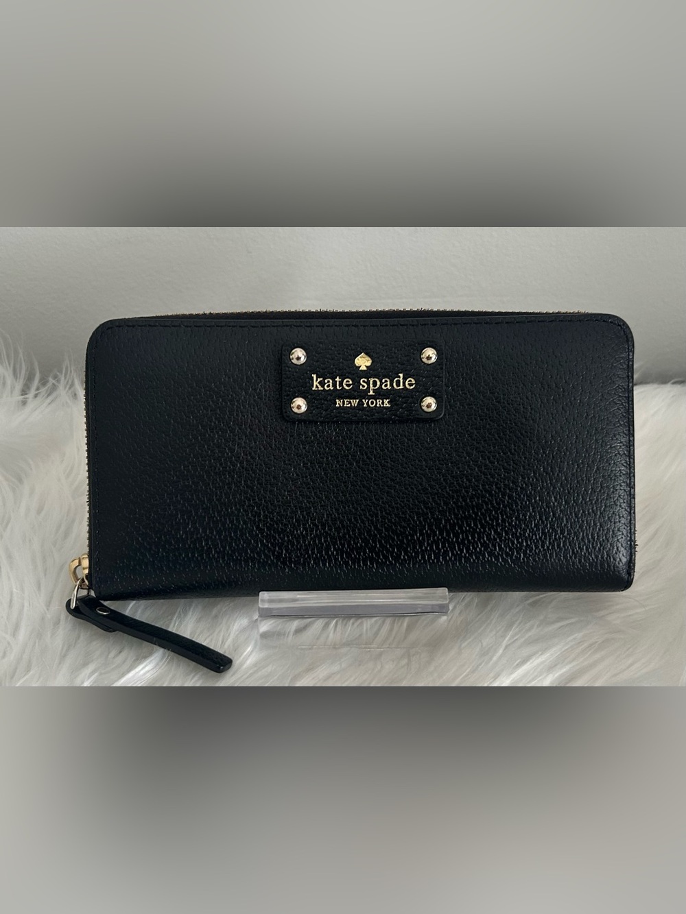 Kate Spade Black Leather Zip Around Continental Wallet Gold Logo - Picture 3 of 12
